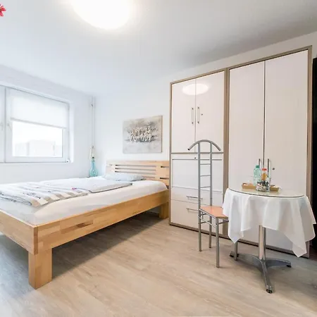 Quarto em Acomodações Particulares Private Laatzen *